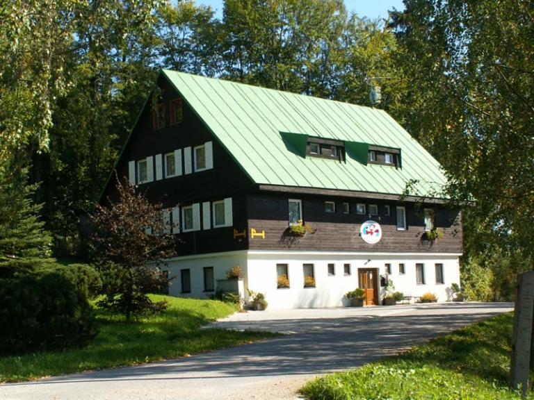 Turisticka Chata Jiskra Harrachov Esterno foto